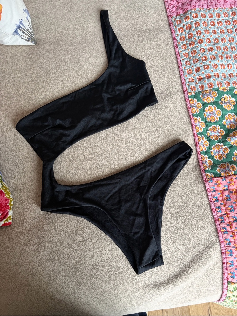 One-Shoulder Black Cutout Bikini Set